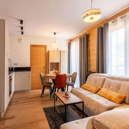 Echo Du Pleney Apartment *